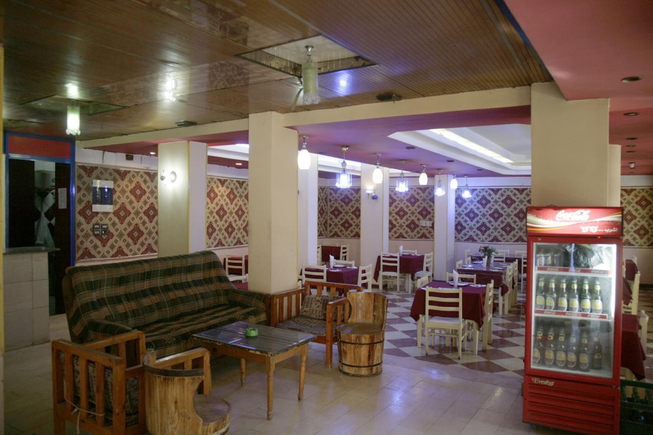 Pharaohs Hotel Луксор Экстерьер фото