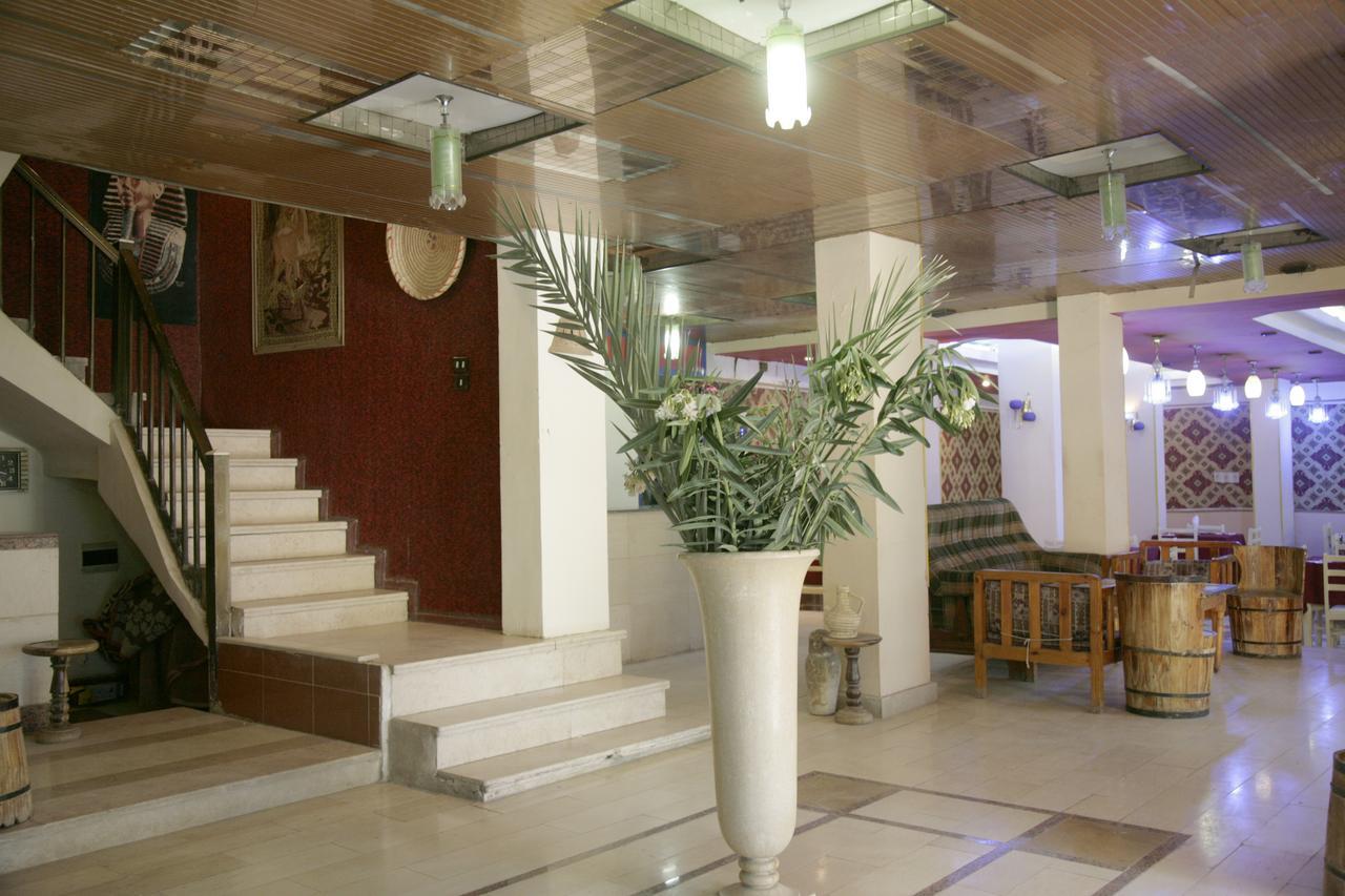Pharaohs Hotel Луксор Экстерьер фото