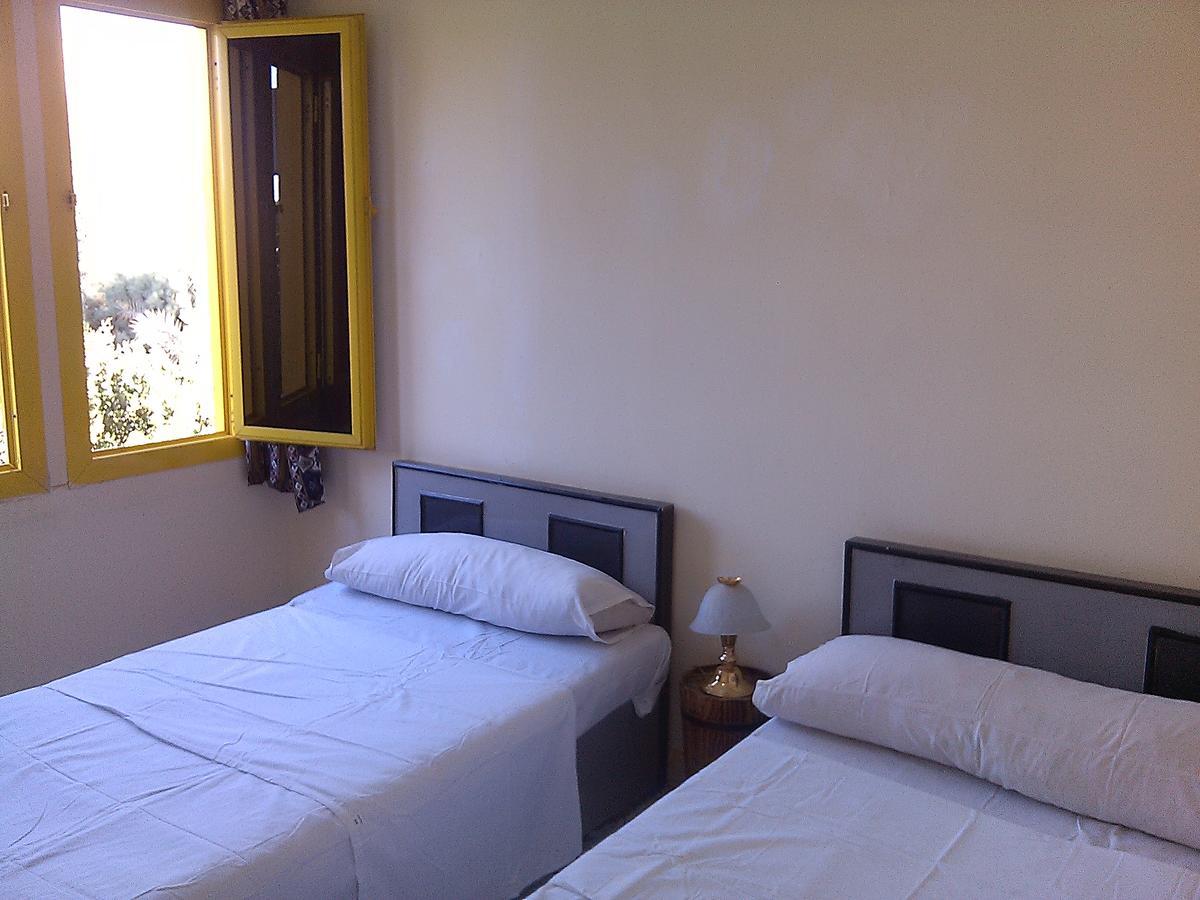 Pharaohs Hotel Луксор Экстерьер фото